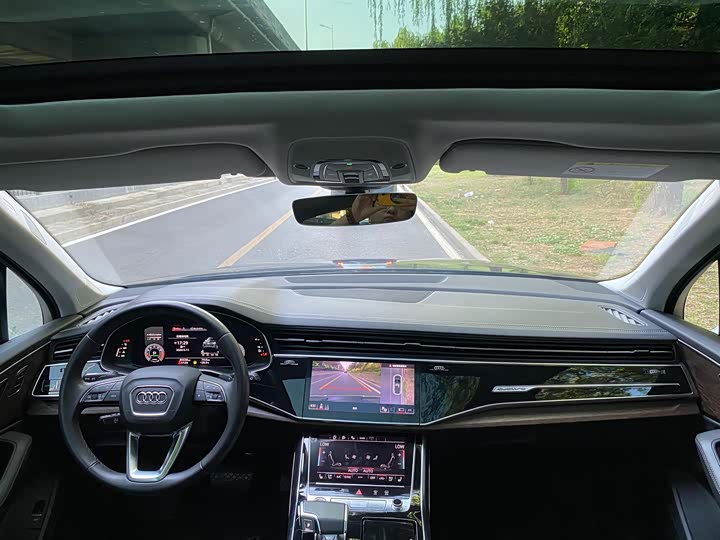 Audi Q7 2023 55 TFSI quattro S line Sport — фото 15