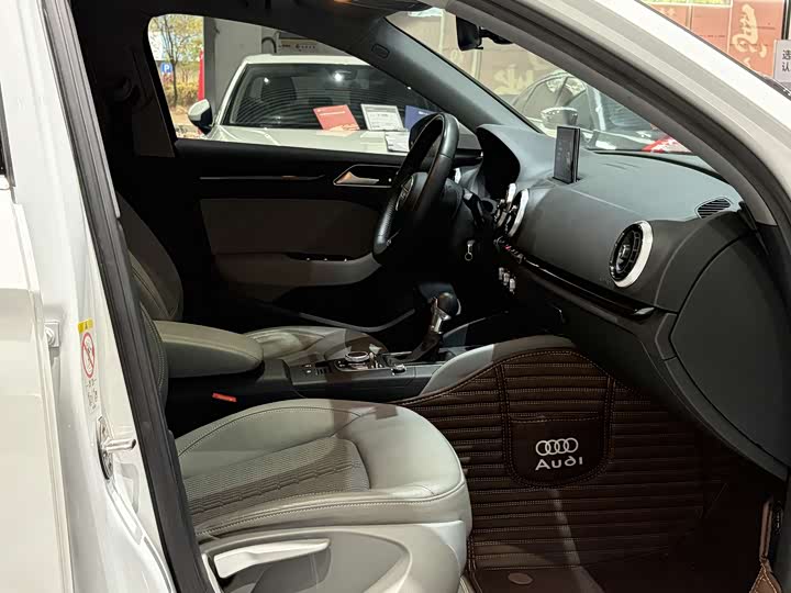 Audi A3 2020 Limousine 35 TFSI V — фото 19