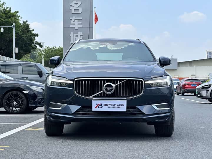 Volvo XC60 T5 полный привод люкс — фото 2