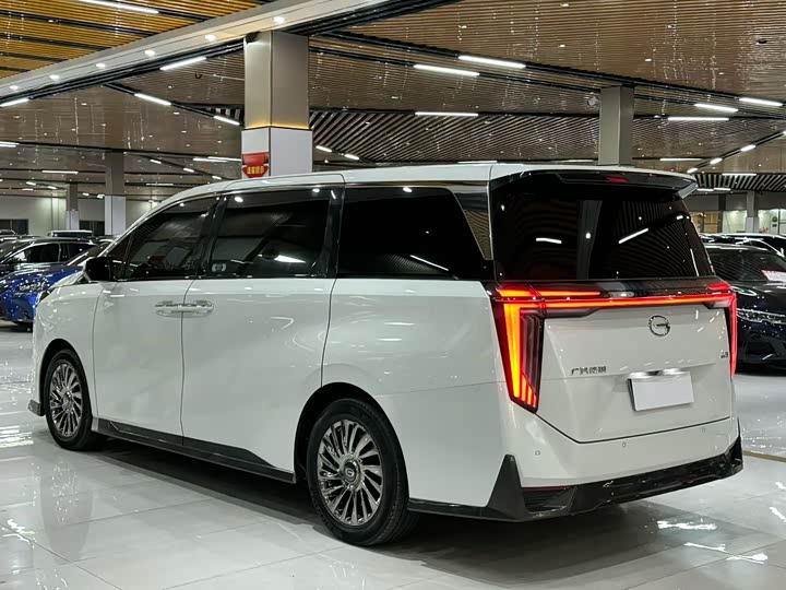 Trumpchi M8 2023 400 T — фото 4