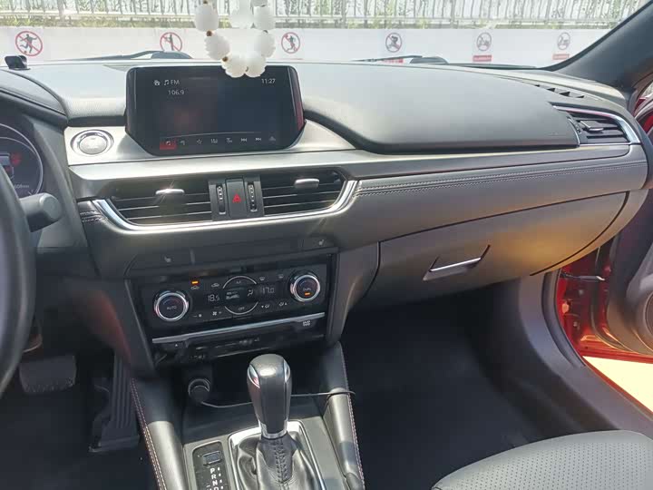 Mazda Atenza — фото 14
