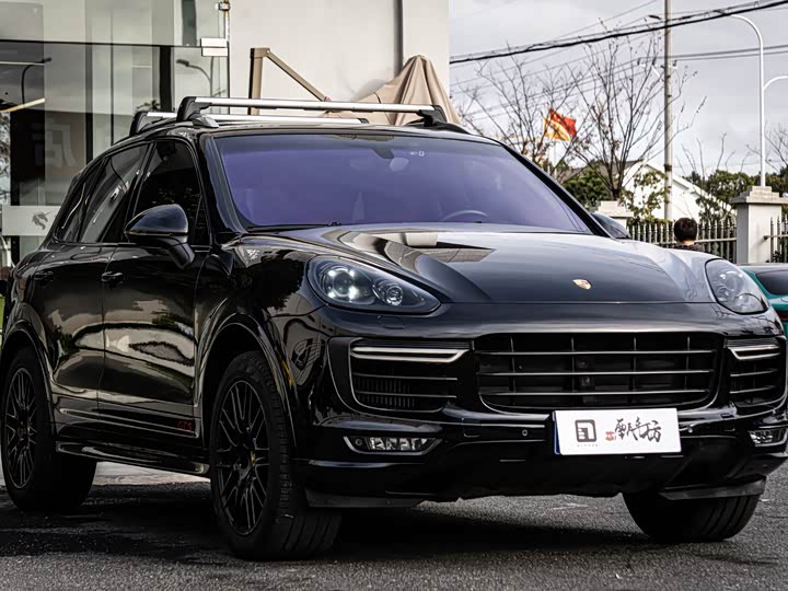 Porsche Cayenne 2016 Cayenne GTS 3.6 T — фото 3