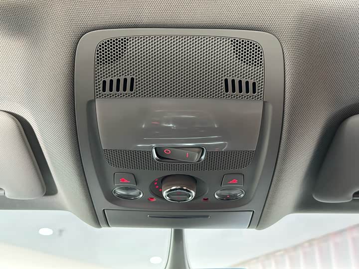 Audi Q5 2017 40 TFSI Comfort — фото 14