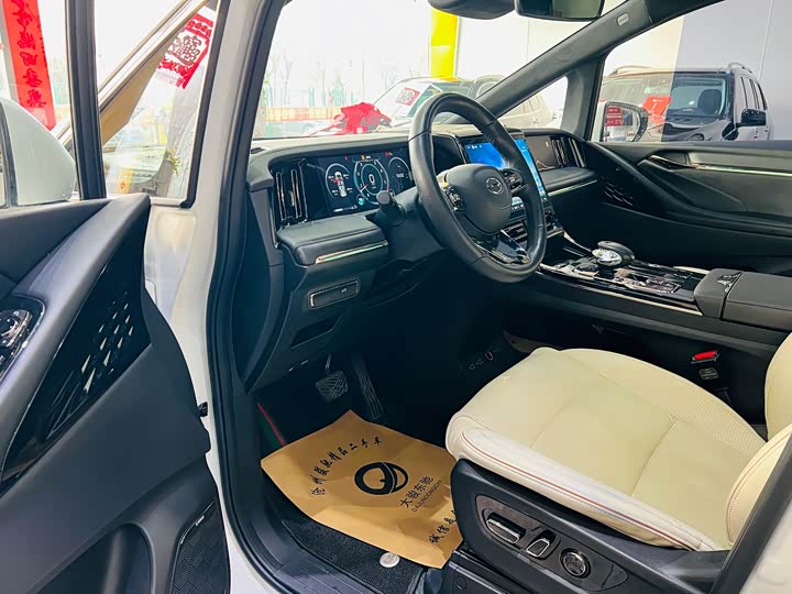 Trumpchi M8 2024 400 T — фото 4