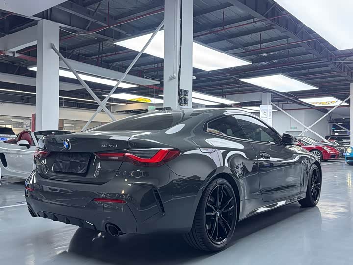 BMW 4-Series 2023 425i M — фото 25