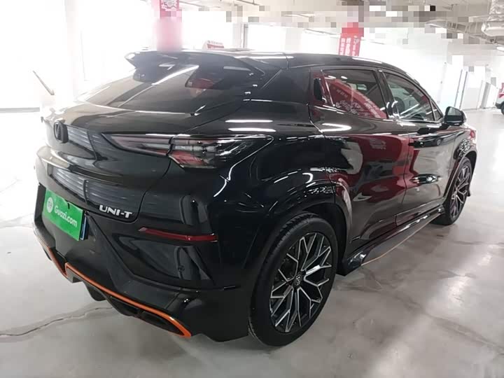 Changan UNI-T 2022 1.5 T Premium — фото 7