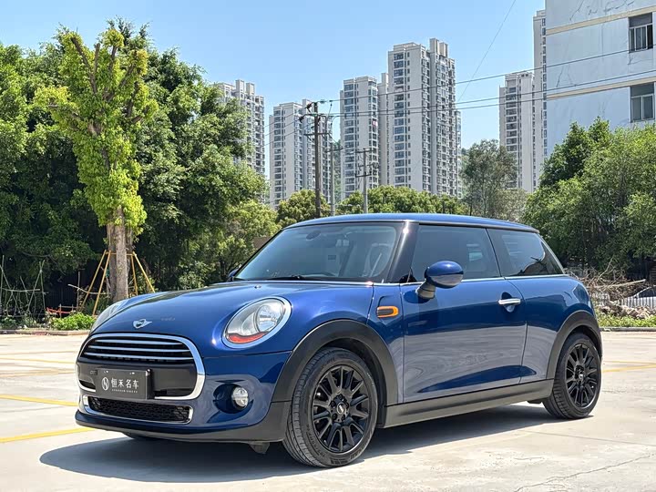 MINI Hatch