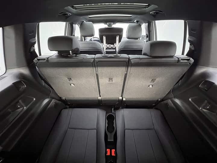 Mercedes-Benz GLB 2021 GLB 200 — фото 26