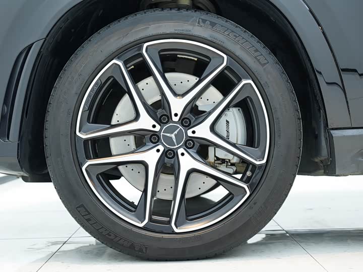 Mercedes-Benz GLE 2020 AMG GLE 53 4 MATIC+ SUV — фото 7