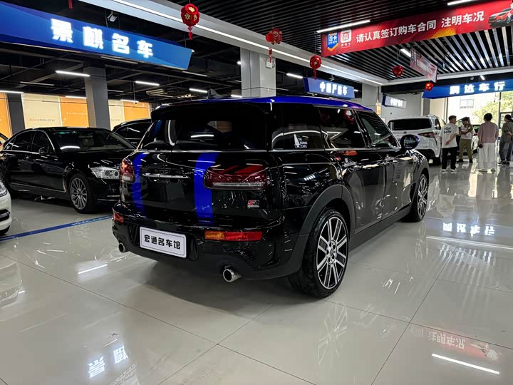 MINI Clubman — фото 4