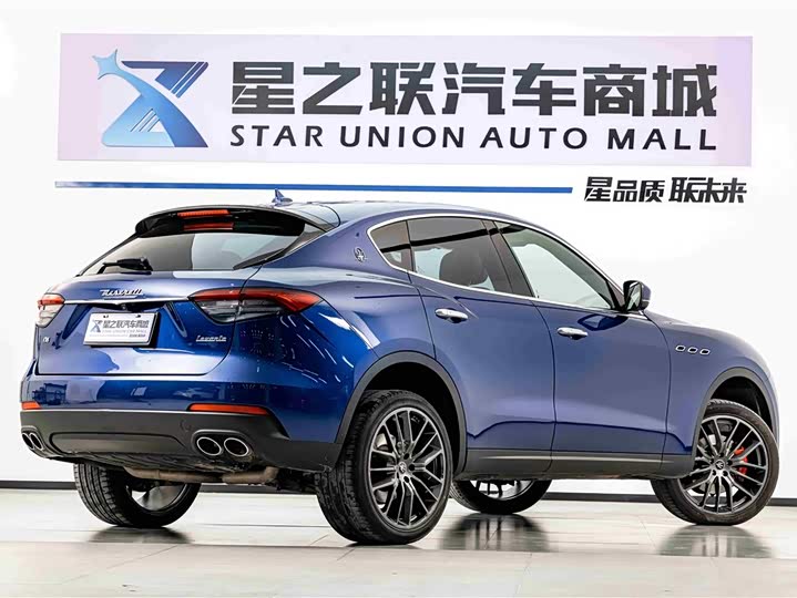 Maserati Levante 2021 3.0 T — фото 6