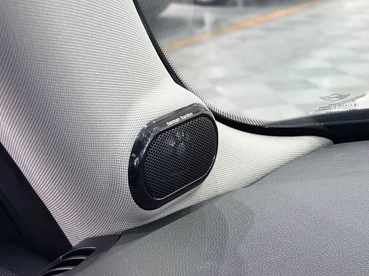 MINI Hatch — фото 12