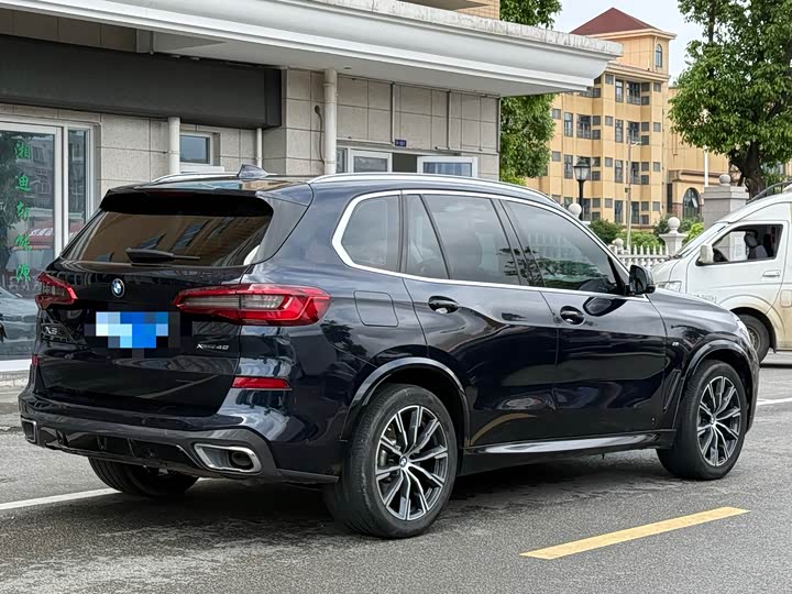 BMW X5 2020 x Drive 30i M — фото 9
