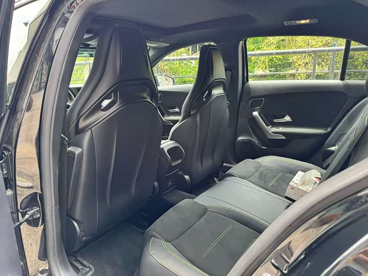 Mercedes-Benz A-Class 2024 AMG A 45 S 4 MATIC+ — фото 4