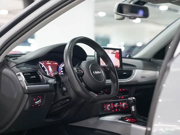 Audi A6 2018 3.0 T allroad quattro — фото 11