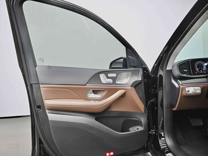 Mercedes-Benz GLE — фото 33