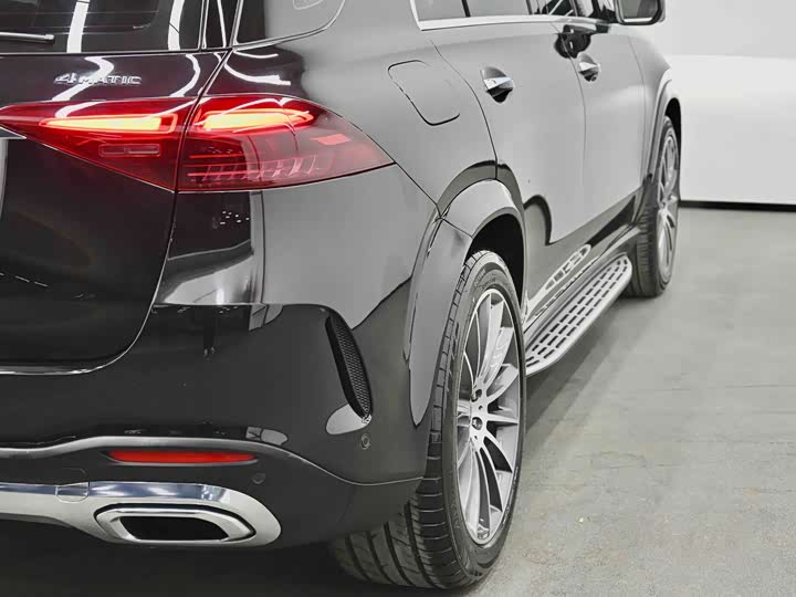 Mercedes-Benz GLE — фото 13