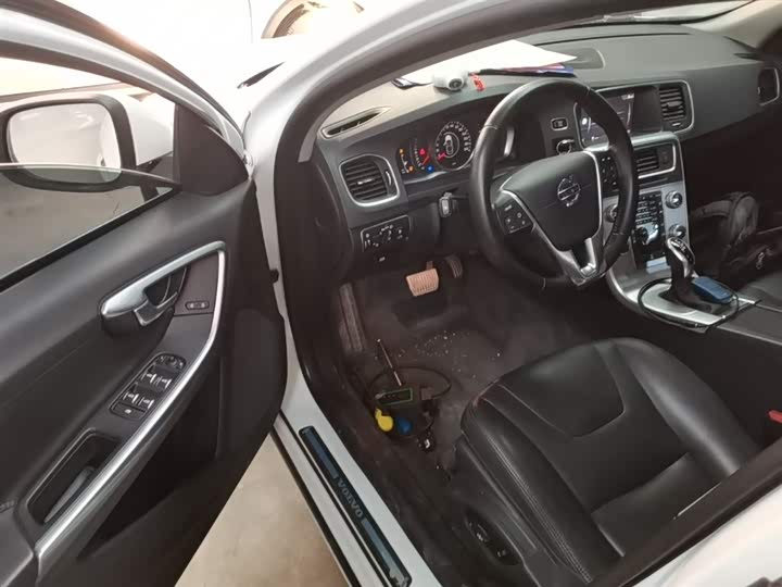 Volvo S60 2017 S 60 L T 3 — фото 16