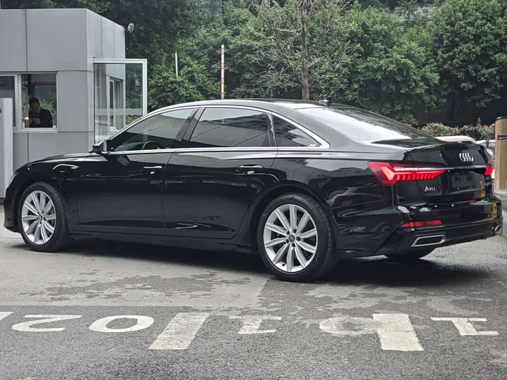 Audi A6L 2021 45 TFSI — фото 7