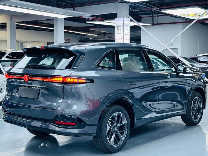 Changan CS75 PLUS 2025 1.5 T Flagship — фото 15