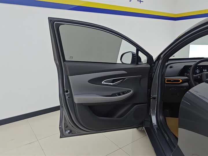 Changan UNI-T 2022 1.5 T Premium — фото 7