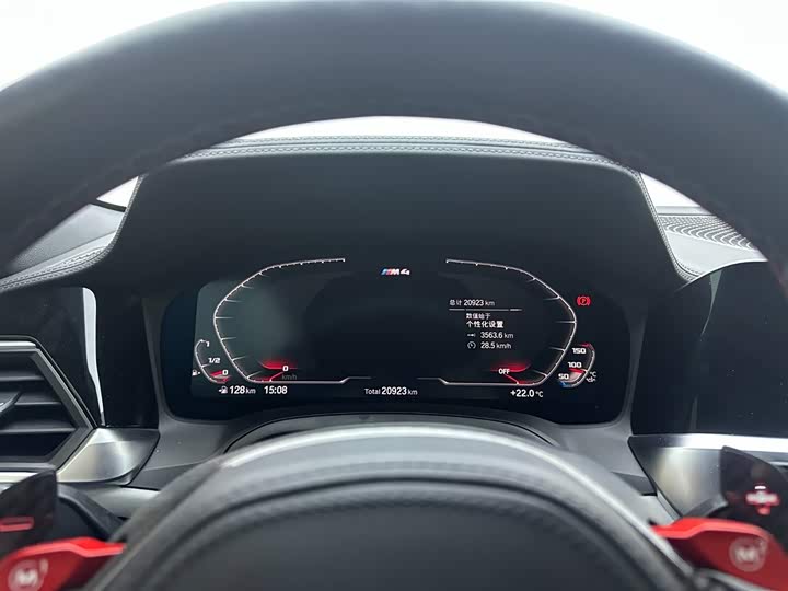 BMW M4 2022 M 4 M x Drive — фото 17