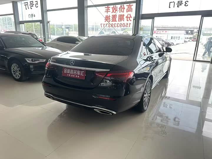 Mercedes-Benz E-Class 2018 E 200 L — фото 14