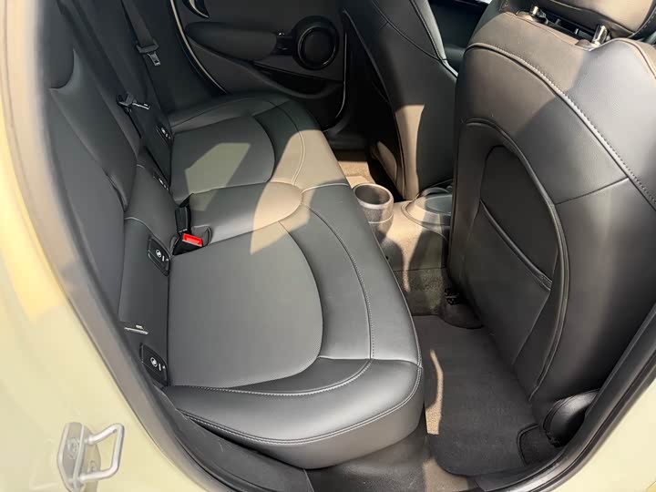 MINI Hatch — фото 16