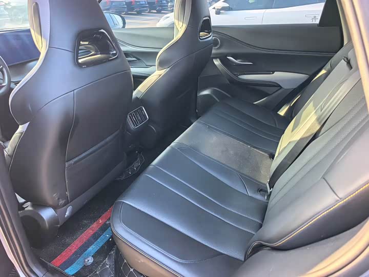 BYD 05 DM-i 2025 DM-i 75 KMPremium — фото 8