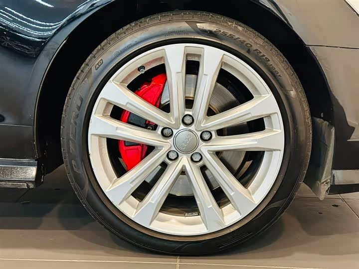Audi A6L 2018 30 45 TFSI quattro Sport — фото 15