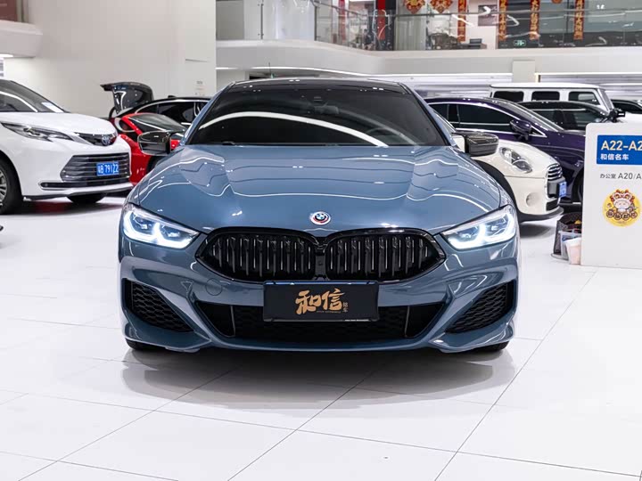 BMW 8-Series 2019 840i x Drive M — фото 2