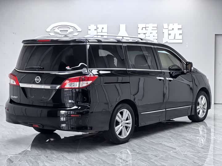 Nissan Quest — фото 13