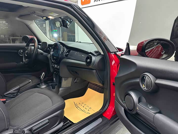 MINI Hatch — фото 17