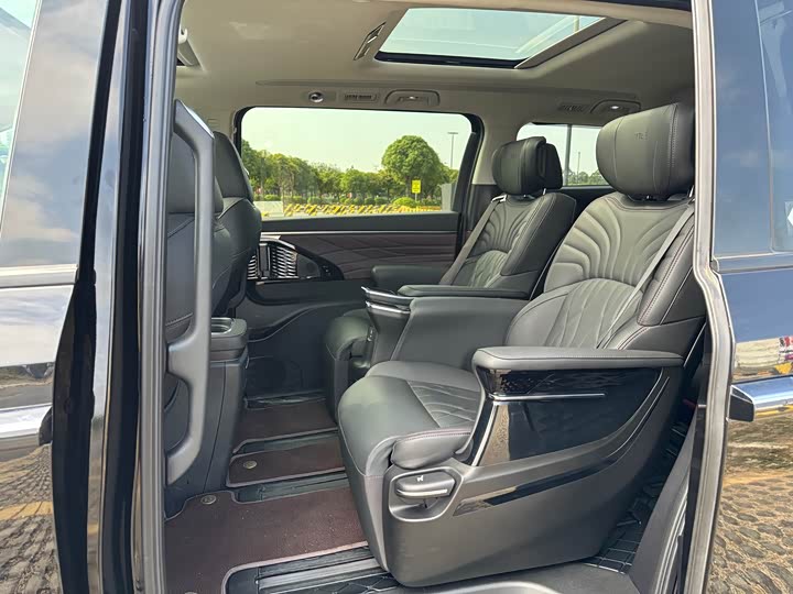 Trumpchi M8 2024 400 T — фото 21