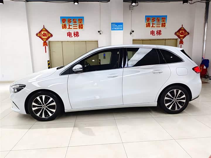 Mercedes-Benz B-Class 2021 B 200 — фото 3