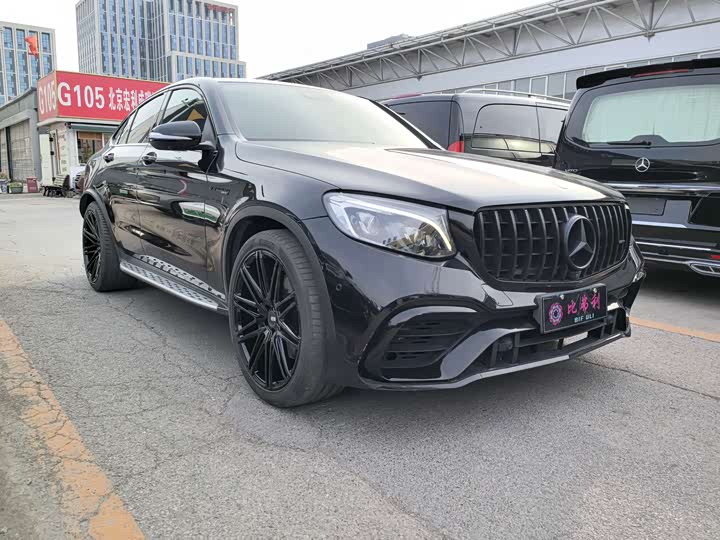 Mercedes-Benz GLC 2017 AMG GLC 43 4 MATIC SUV — фото 3