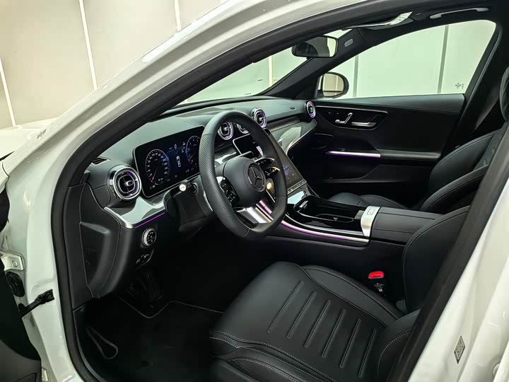 Mercedes-Benz C-Class 2024 C 260 L — фото 6