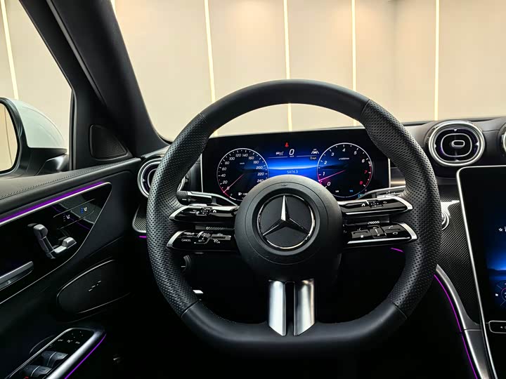 Mercedes-Benz C-Class 2024 C 260 L — фото 4