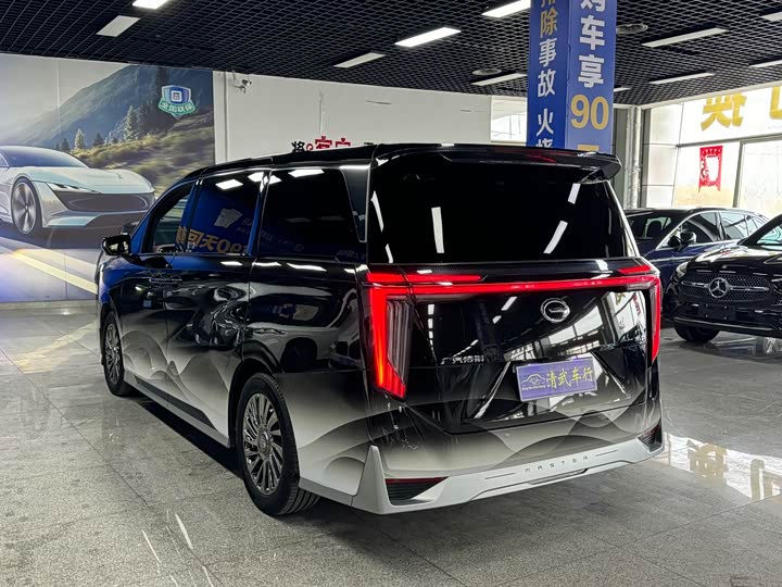 Trumpchi M8 2023 400 T — фото 13