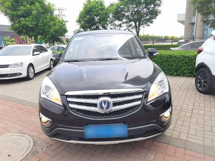 Changan CS35 2015 1.6 L MTLuxury V — фото 3
