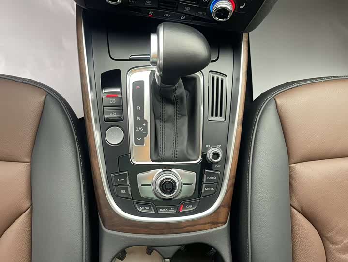 Audi Q5 2016 40 TFSI Comfort — фото 22