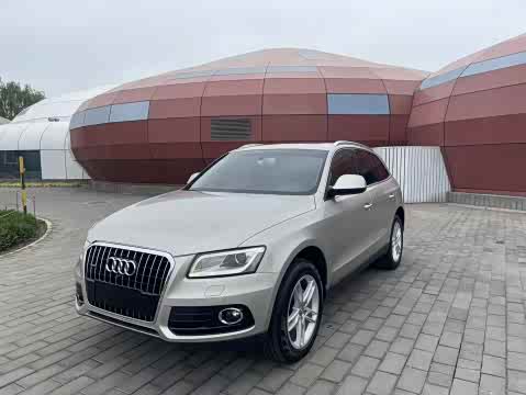 Audi Q5 2016 40 TFSI Comfort — фото 32