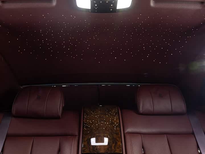 Rolls-Royce Phantom — фото 13