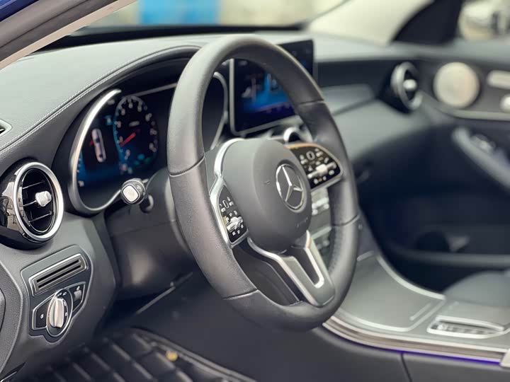 Mercedes-Benz C-Class 2019 C 260 L — фото 9
