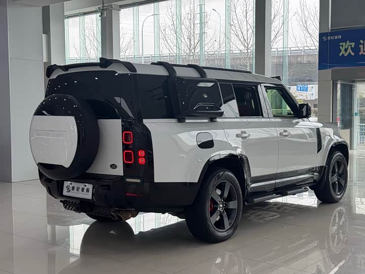 Land Rover Defender — фото 5