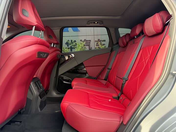 BMW X3 2025 x Drive 30 L Leading M — фото 9