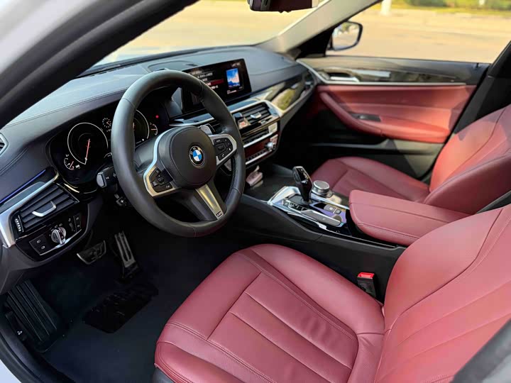 BMW 5-Series 2019 530 Li Leading M — фото 4
