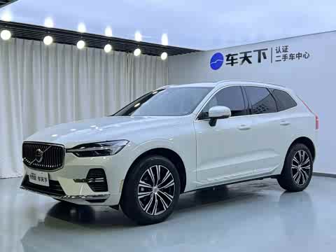 Volvo XC60 2022 B 5 4 WD — фото 25