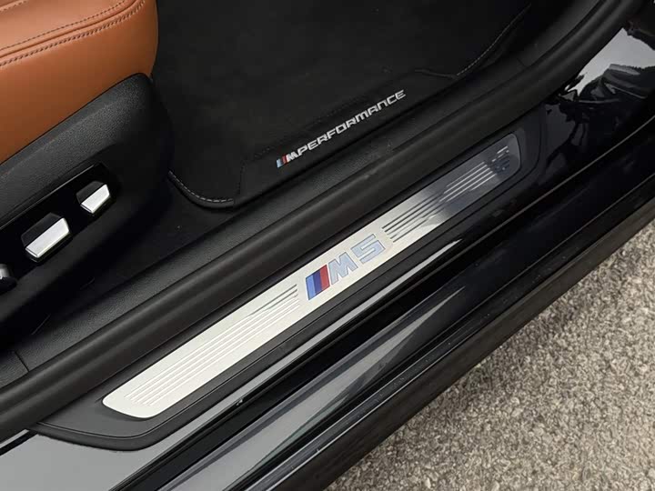 BMW M5 2021 M 5 — фото 32