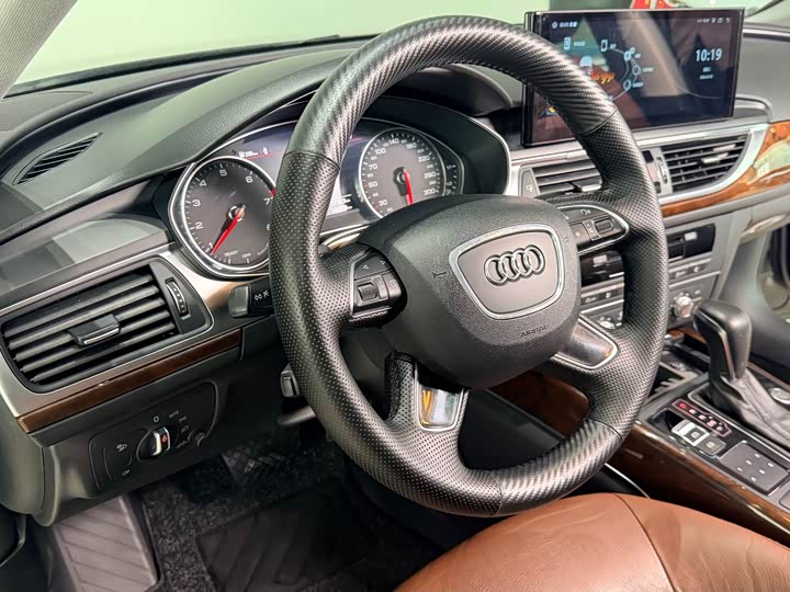 Audi A6L 2018 30 35 TFSI — фото 12